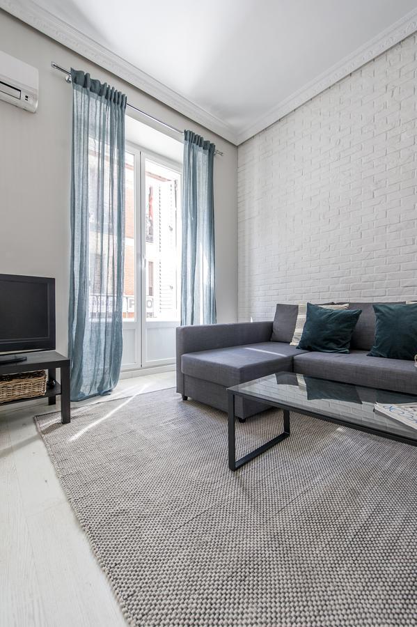 Plaza De Cibeles Apartment *