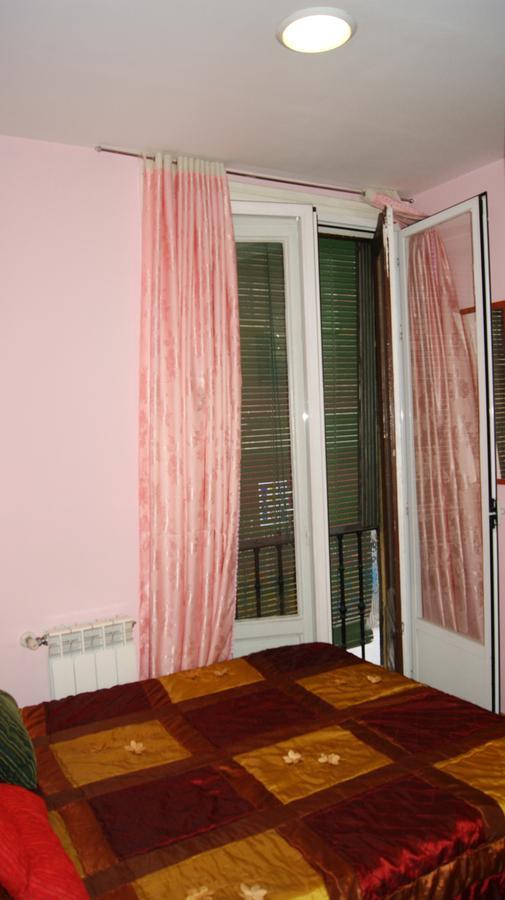 Hostal Far Plaza Mayor *