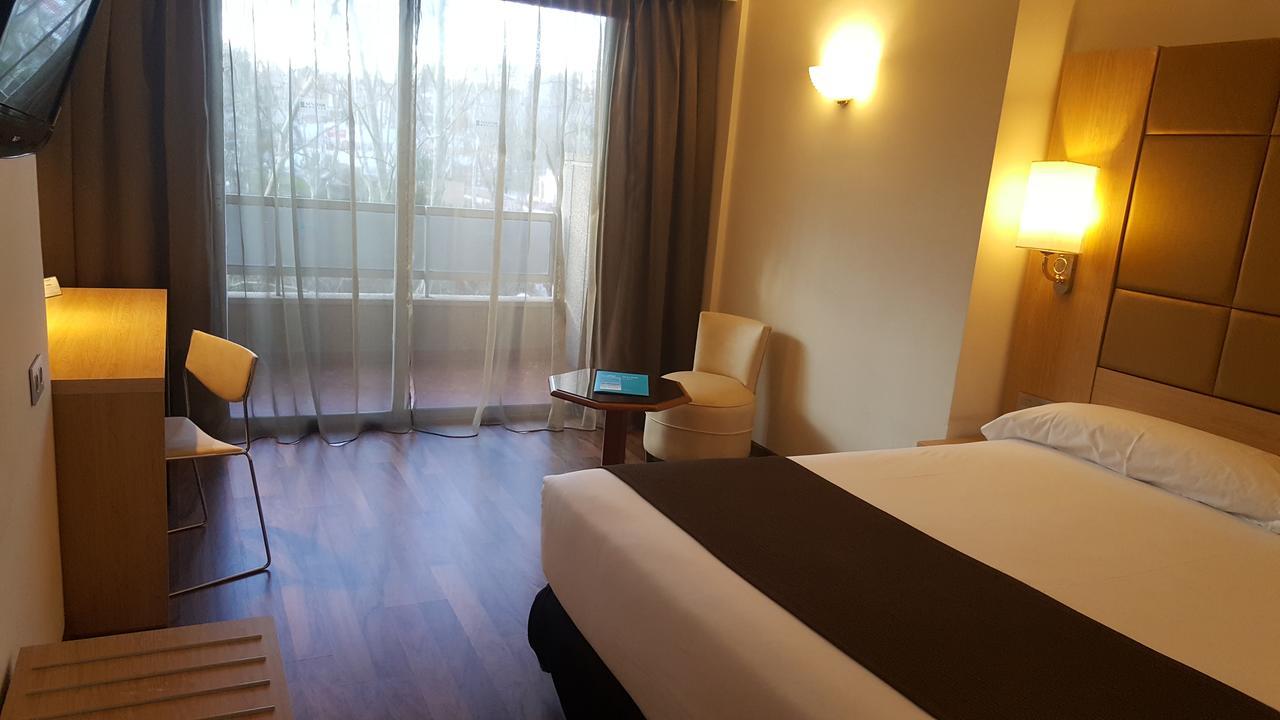 Hotel Senator Barajas Madrid