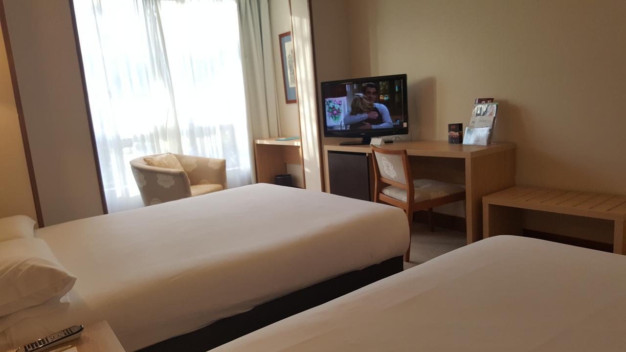 Hotel Senator Barajas Madrid