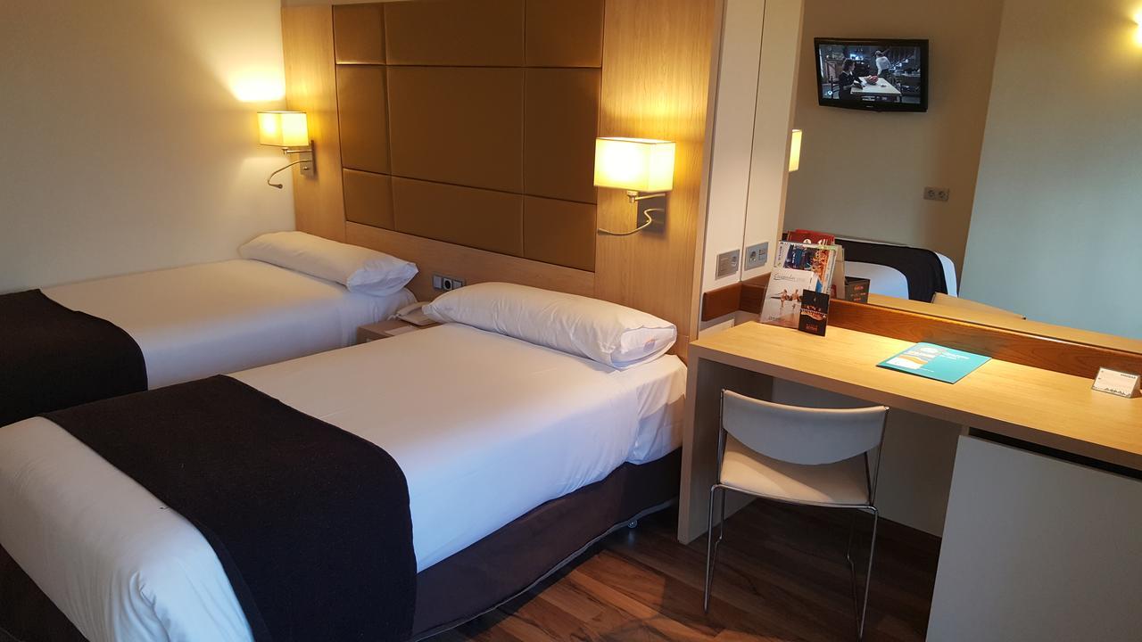 Hotel Senator Barajas Madrid