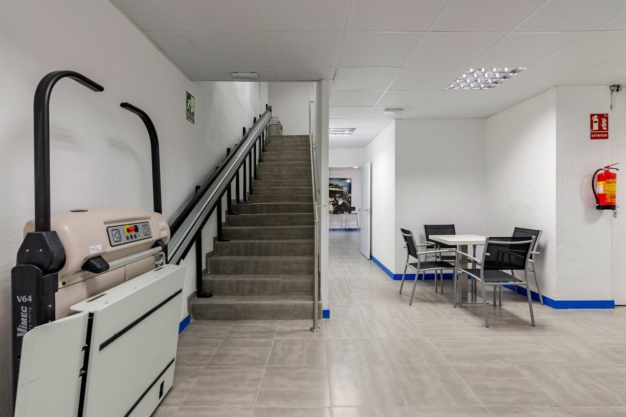 Ah - Alfred Hostel Madrid