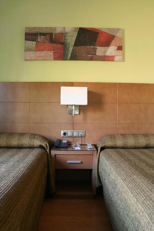 4c Puerta Europa Hotel 2*