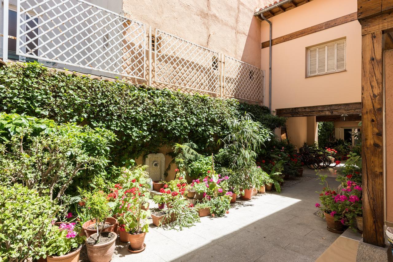 Apartamento Piso En Edificio Barroco Madrid. Madrid