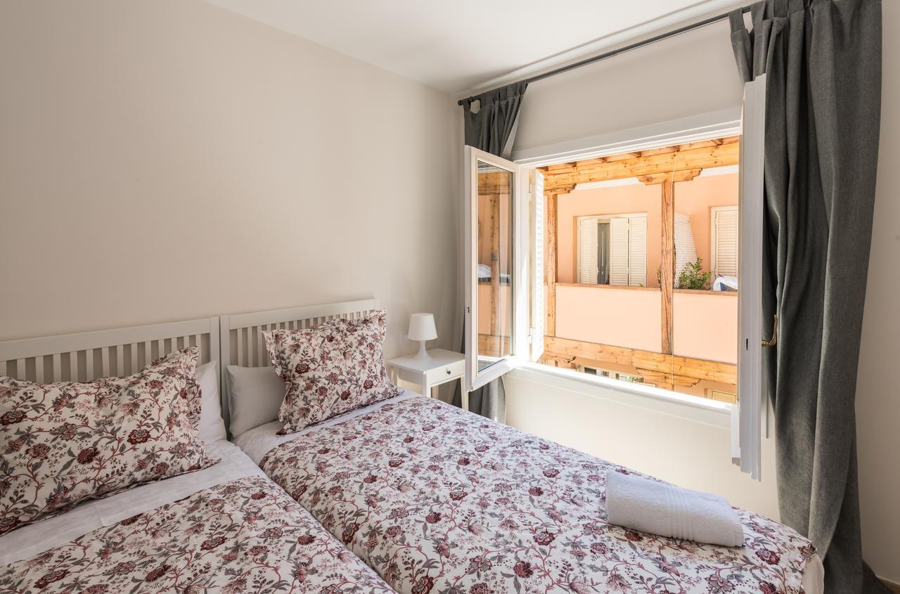 Piso En Edificio Barroco Madrid. Apartamento