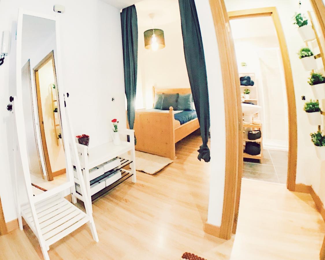 Lollipop Flats City Center Foxy Apartamento *