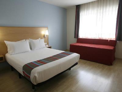 Travelodge Torrelaguna Hotel 3*