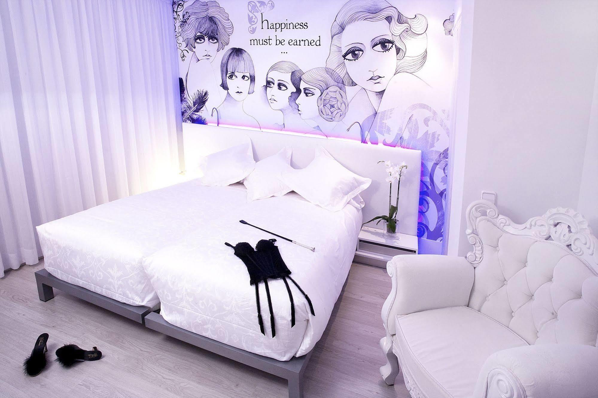 Dormirdcine Hotel Madrid