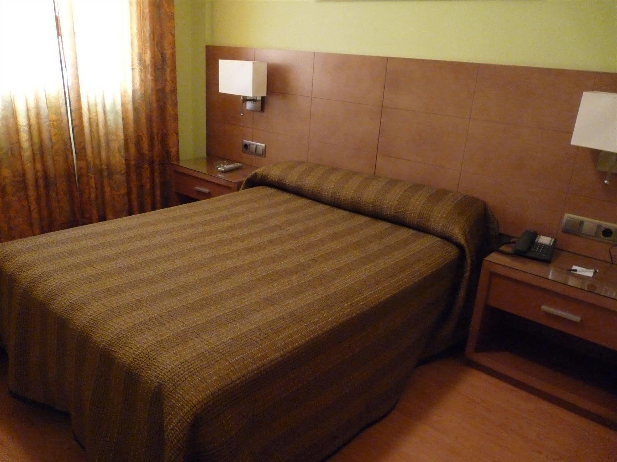 4c Puerta Europa Hotel Madrid