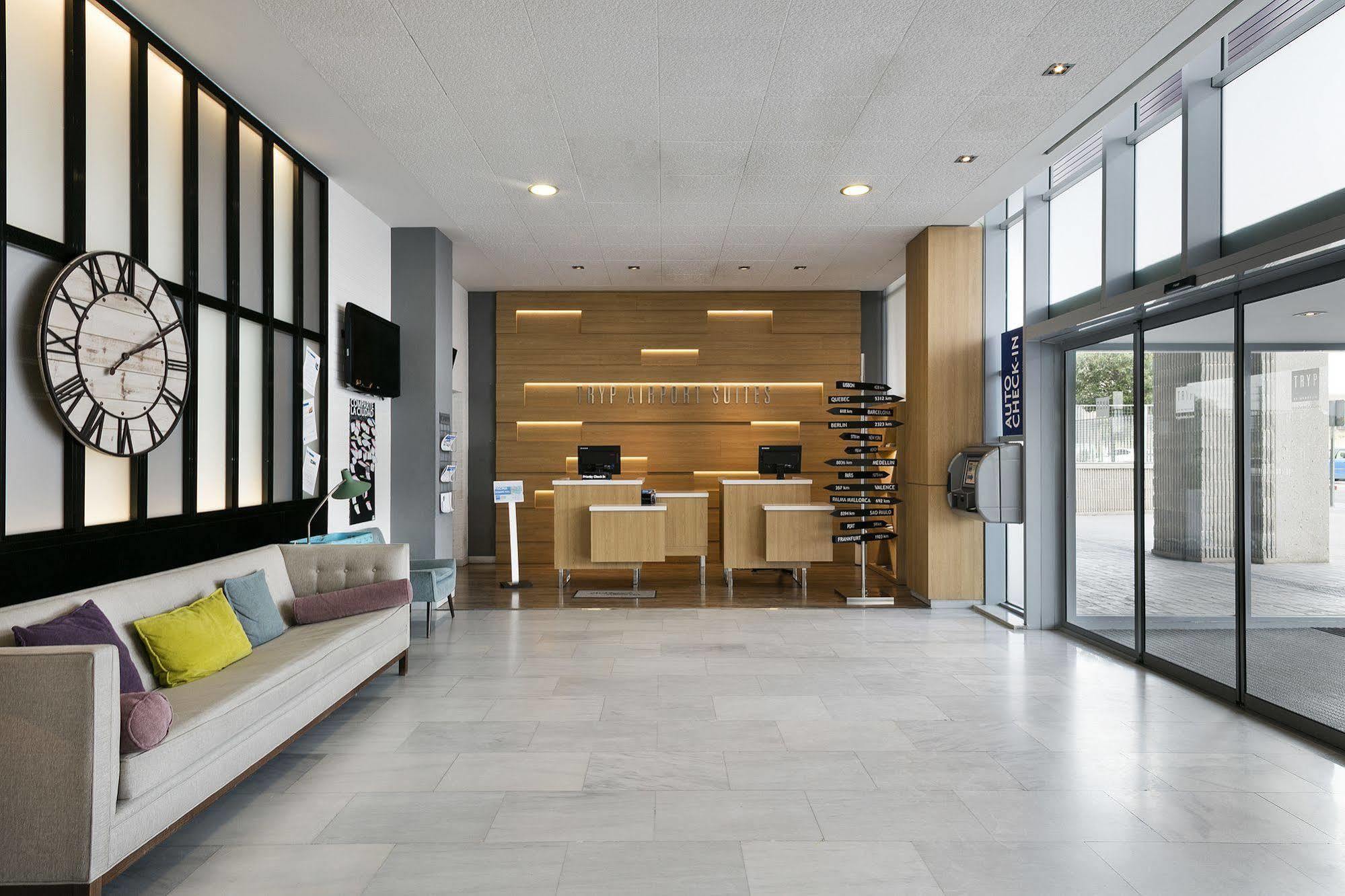 Airport Suites, Affiliated By Meliá