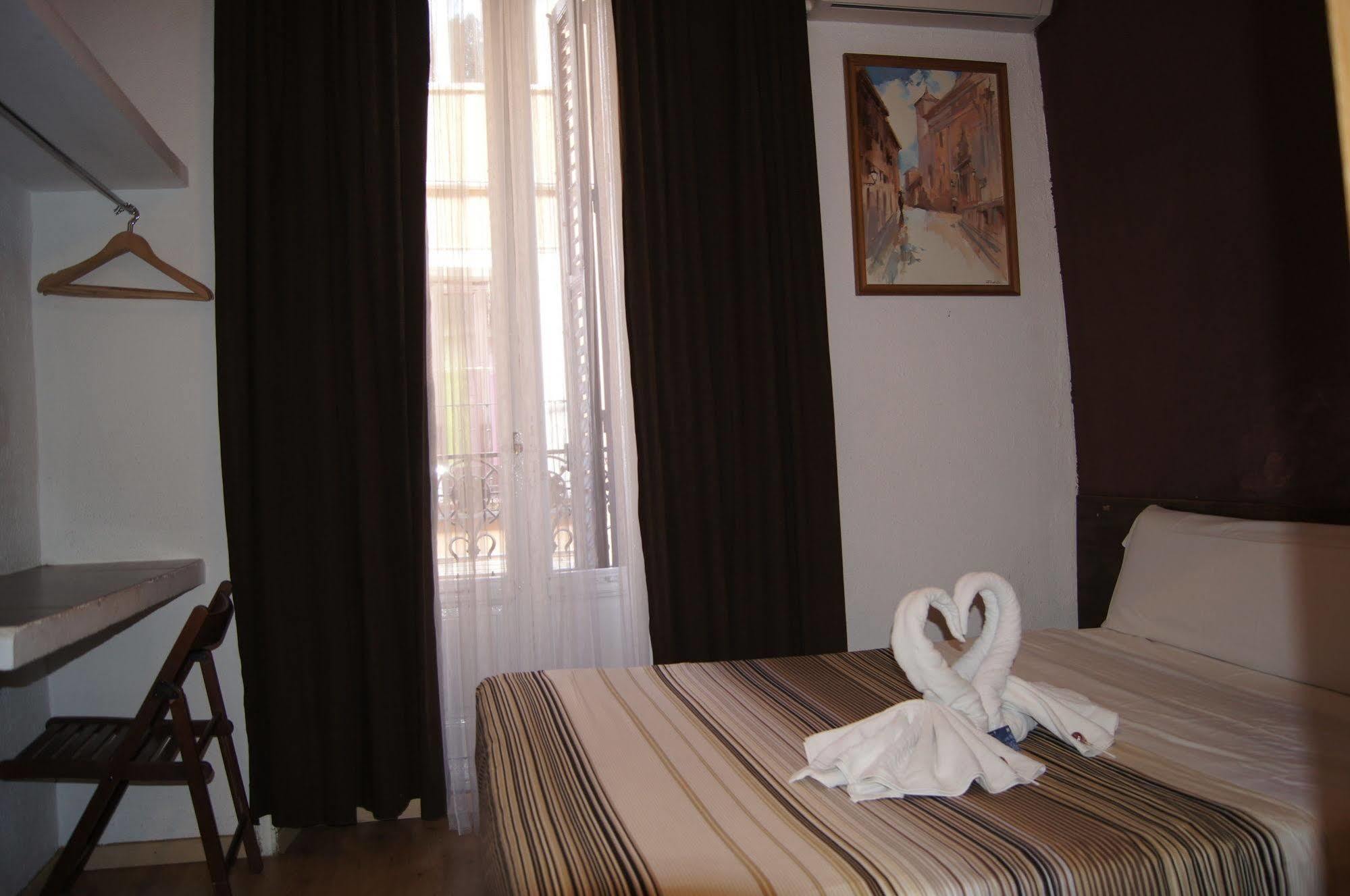 Hostal A Nuestra Senora De La Paloma