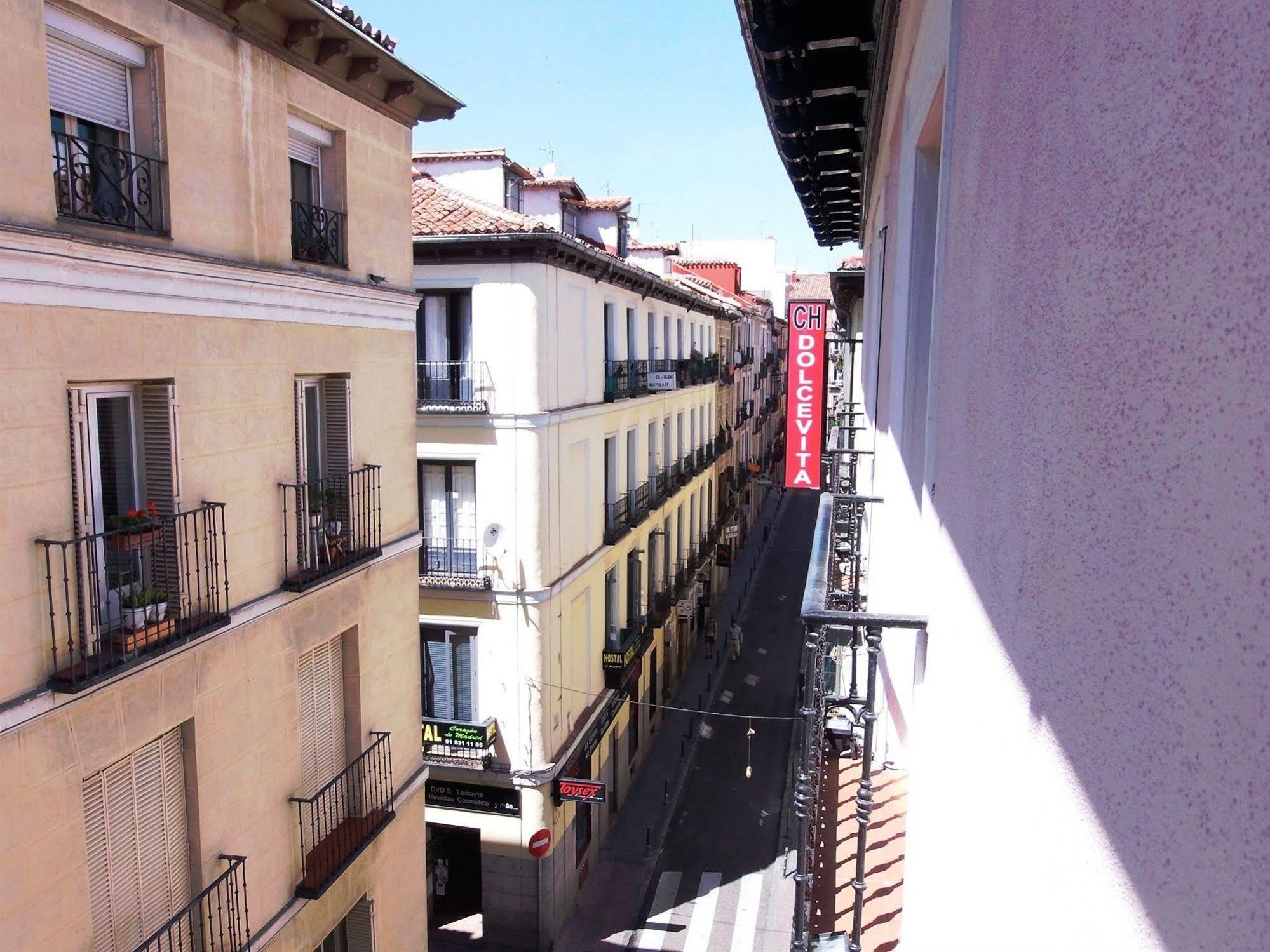 Casa De Huespedes Dolce Madrid