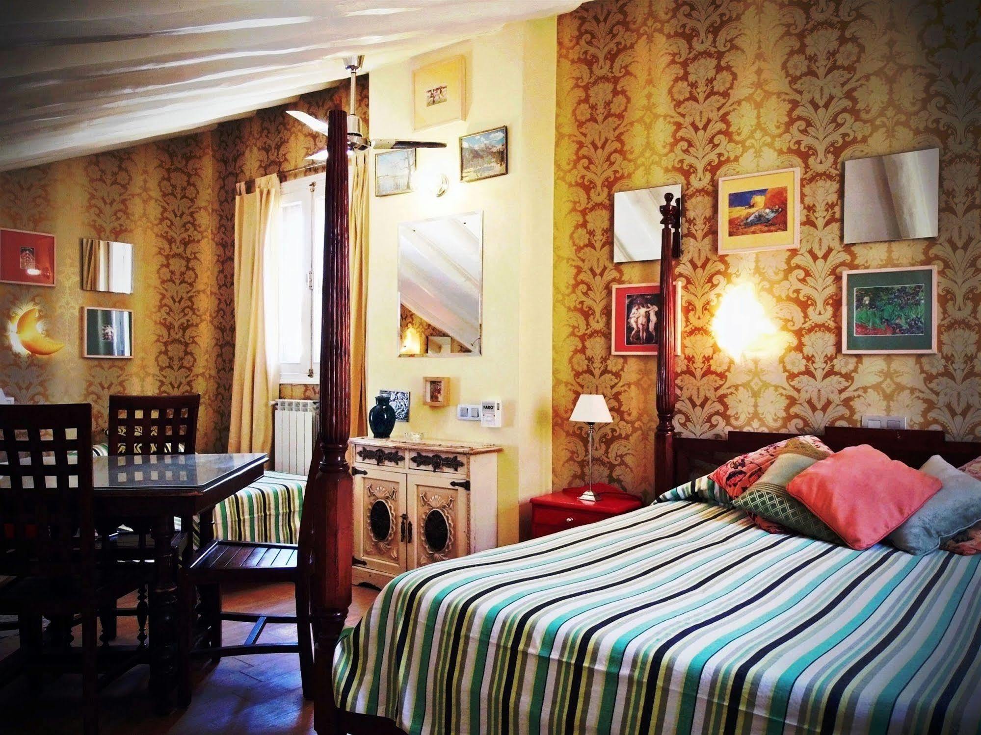 Pensión Casa De Huespedes Dolce Madrid