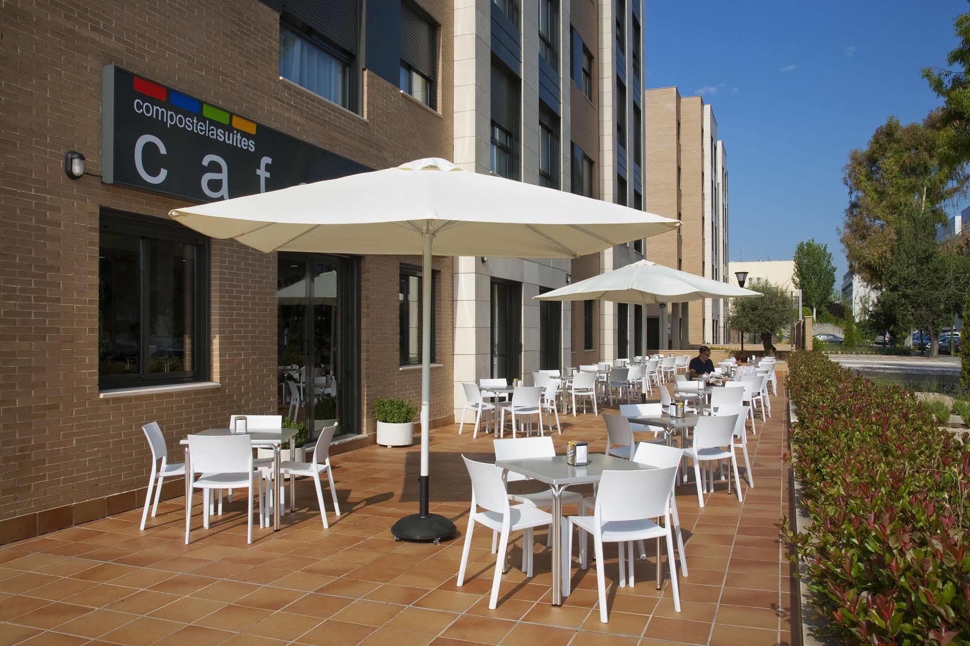 Apartahotel Compostela 3*