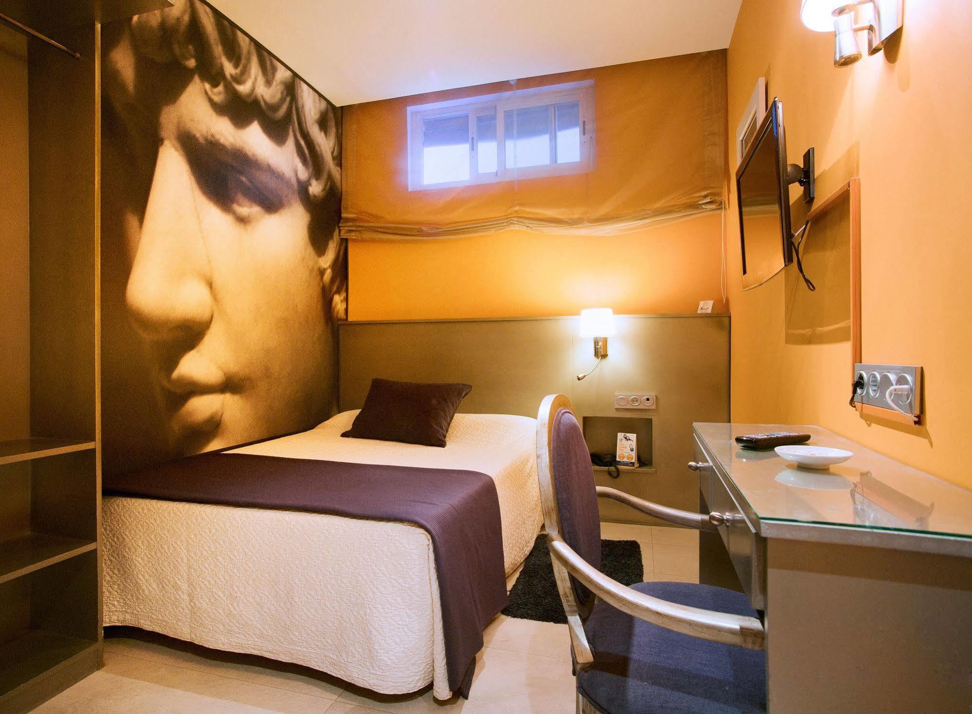 Globales Acis Y Galatea Hotel Madrid