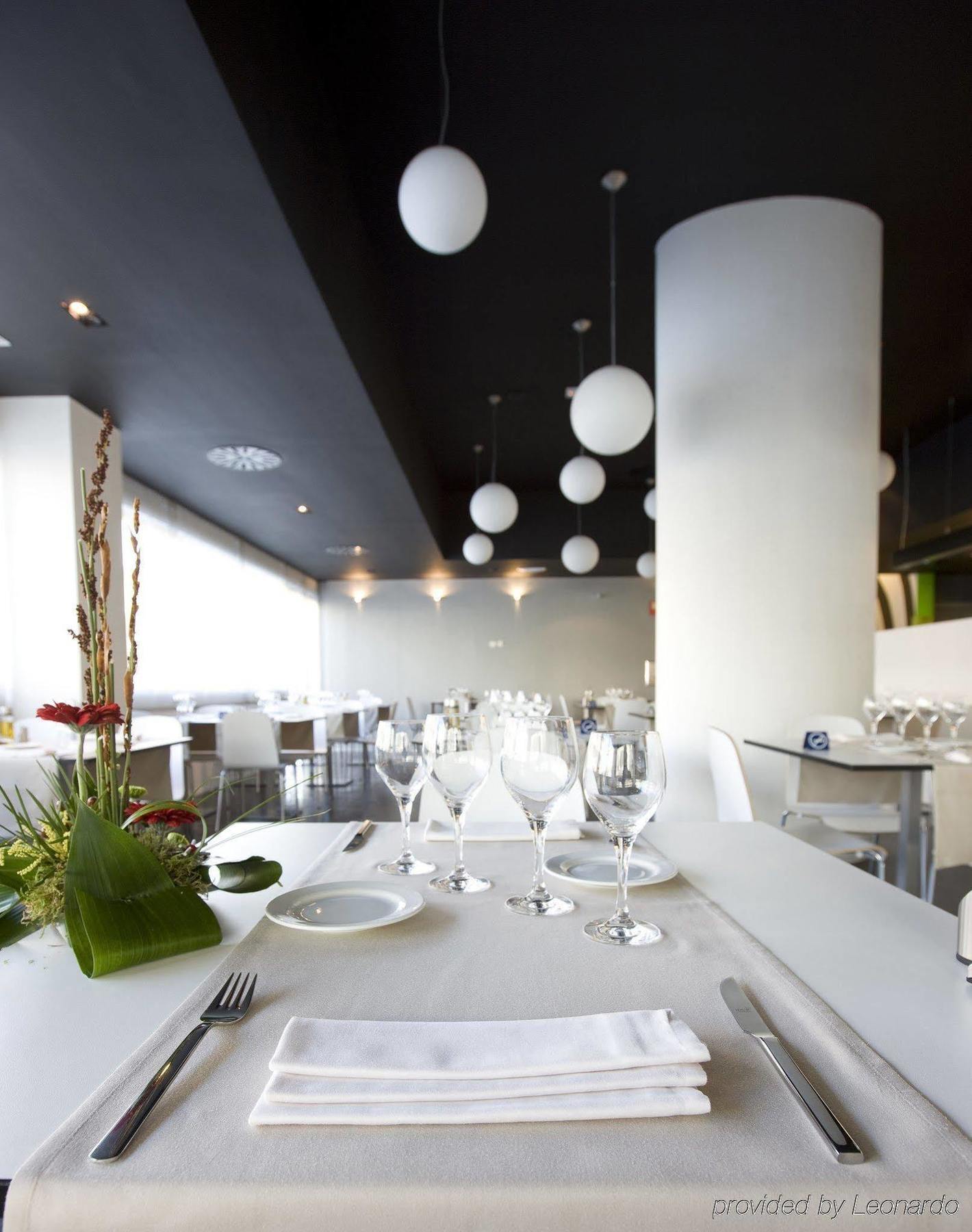 Hotel Occidental Castellana Norte