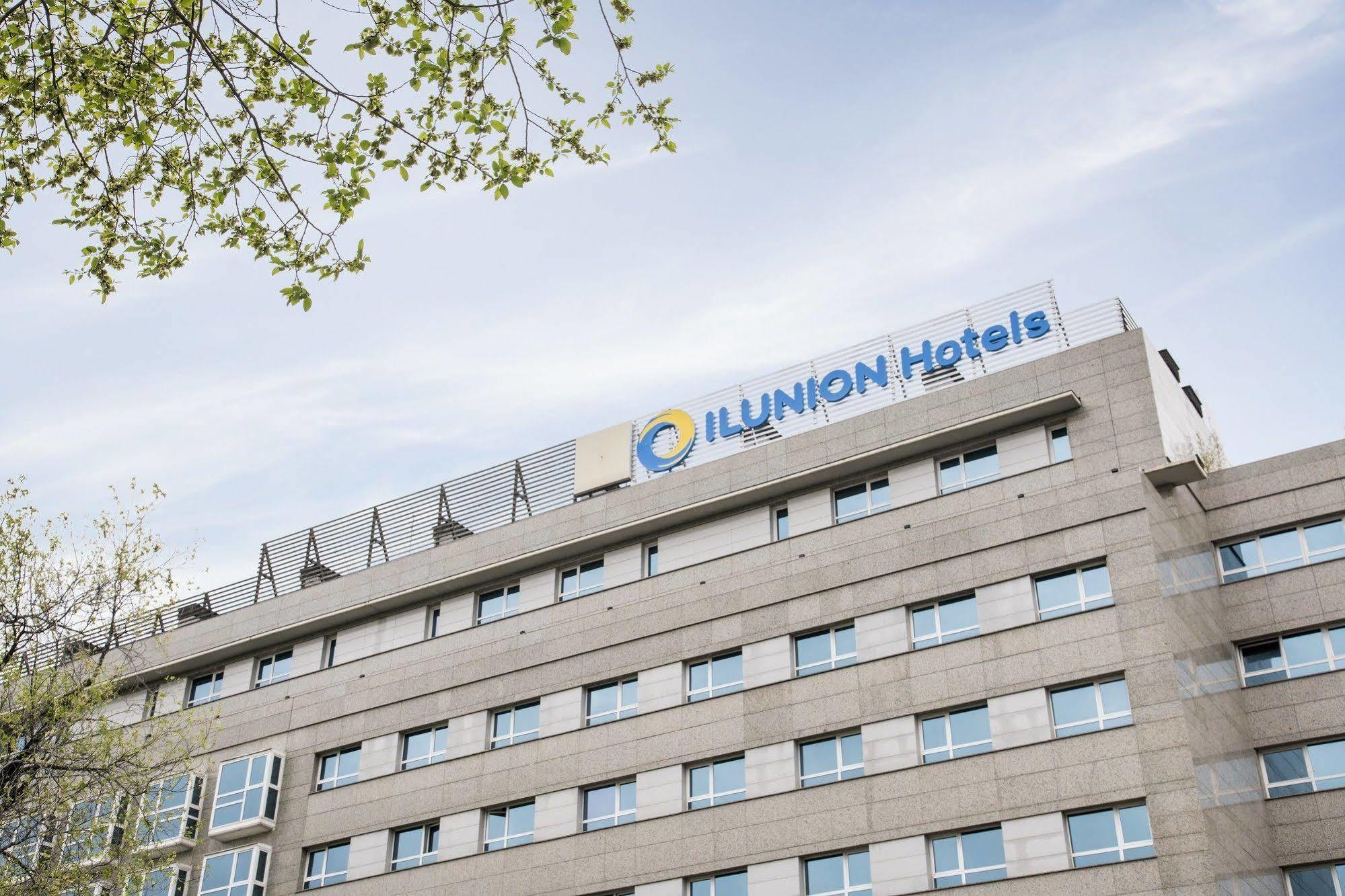 Hotel Ilunion Pio Xii 4*