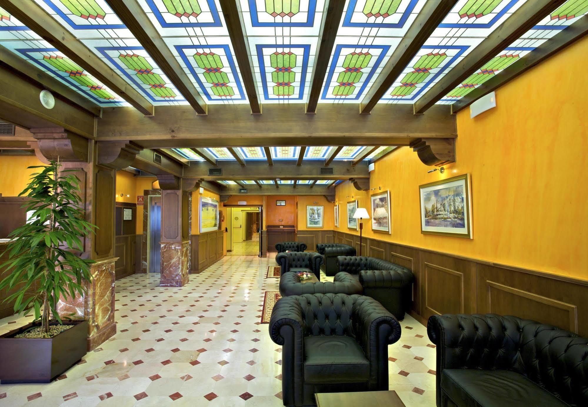 Hotel Agora Juan De Austria Madrid