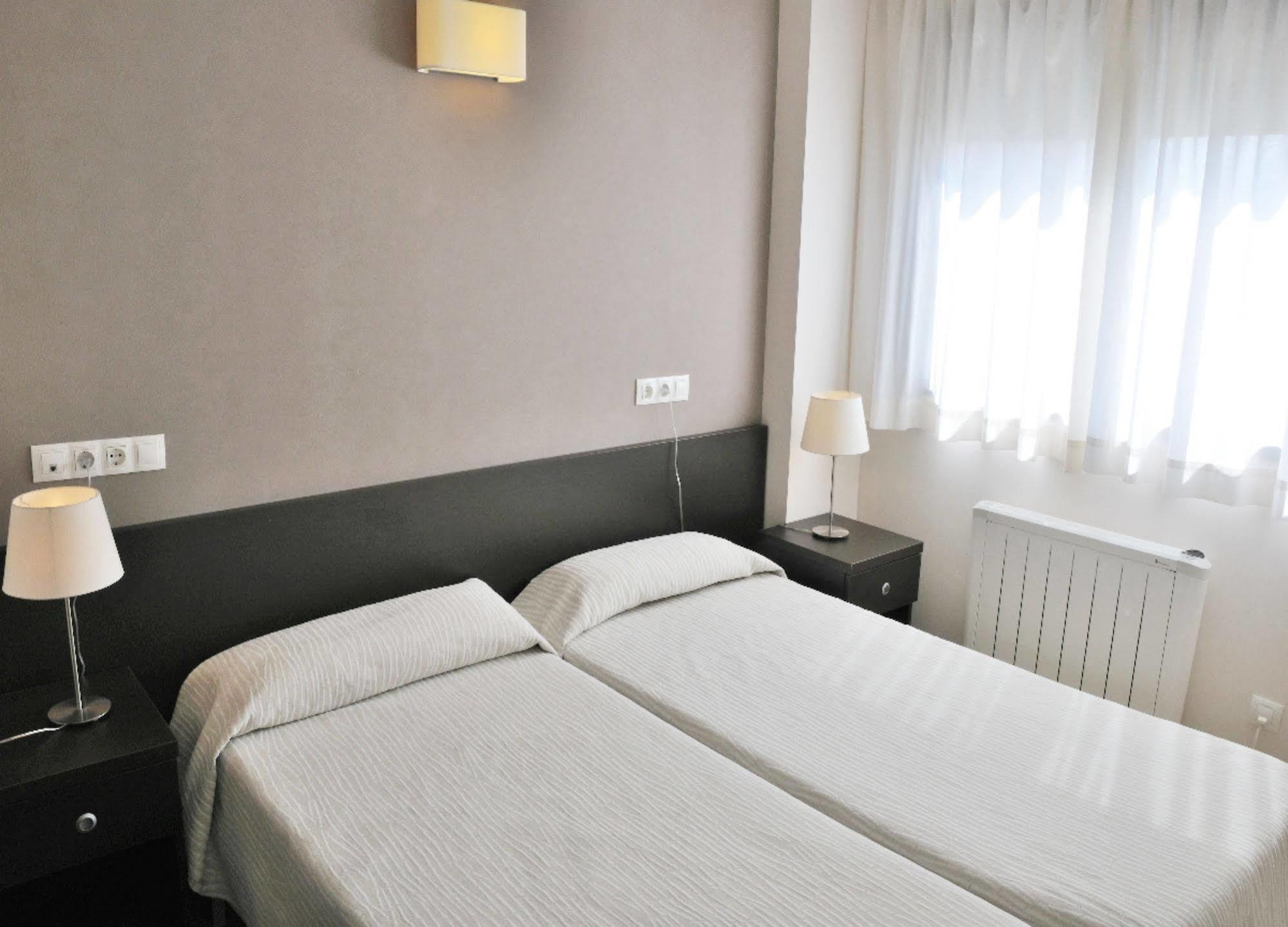 Residencia Universitaria Erasmo Apartamento Madrid