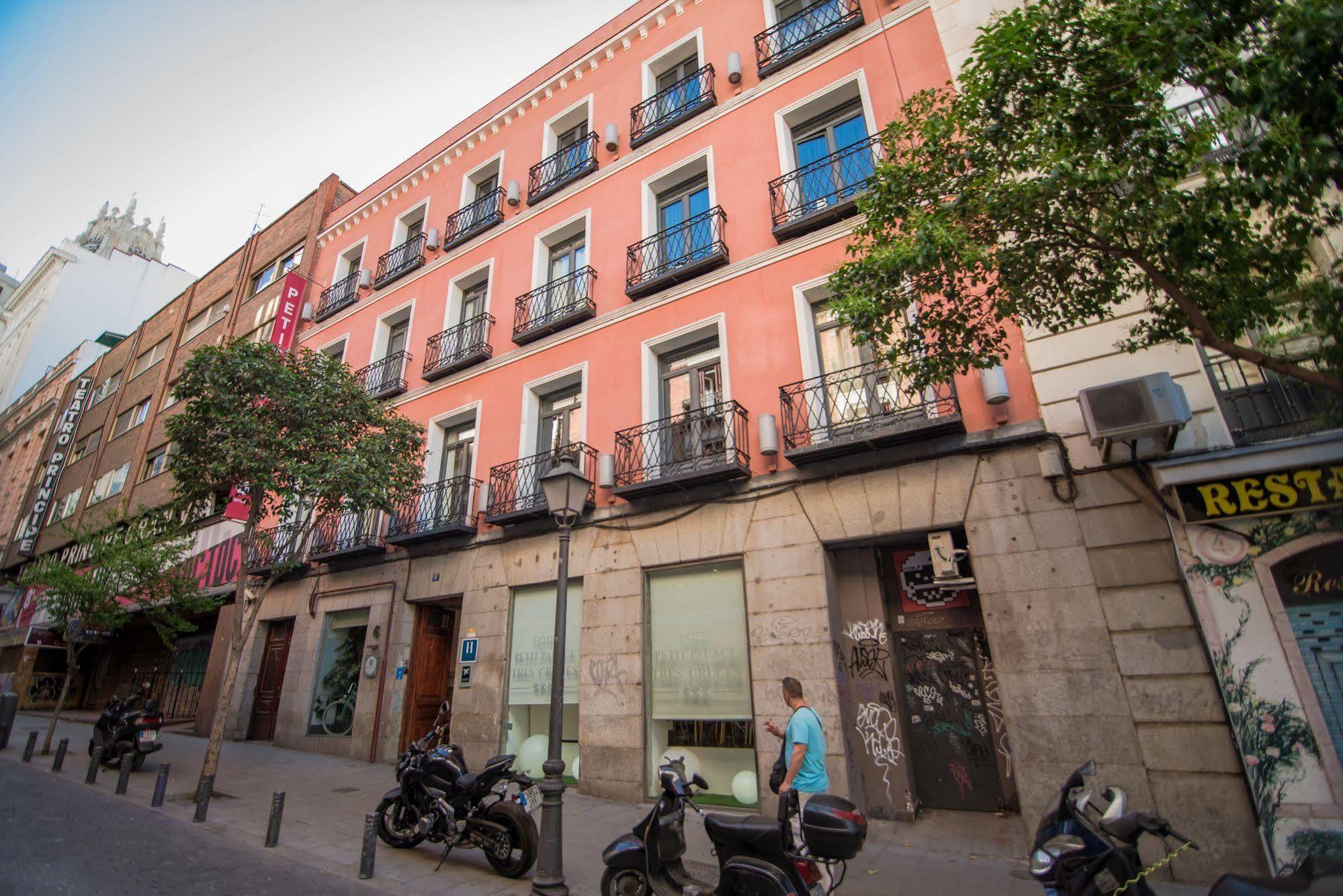 Petit Palace Tres Cruces Hotel Madrid