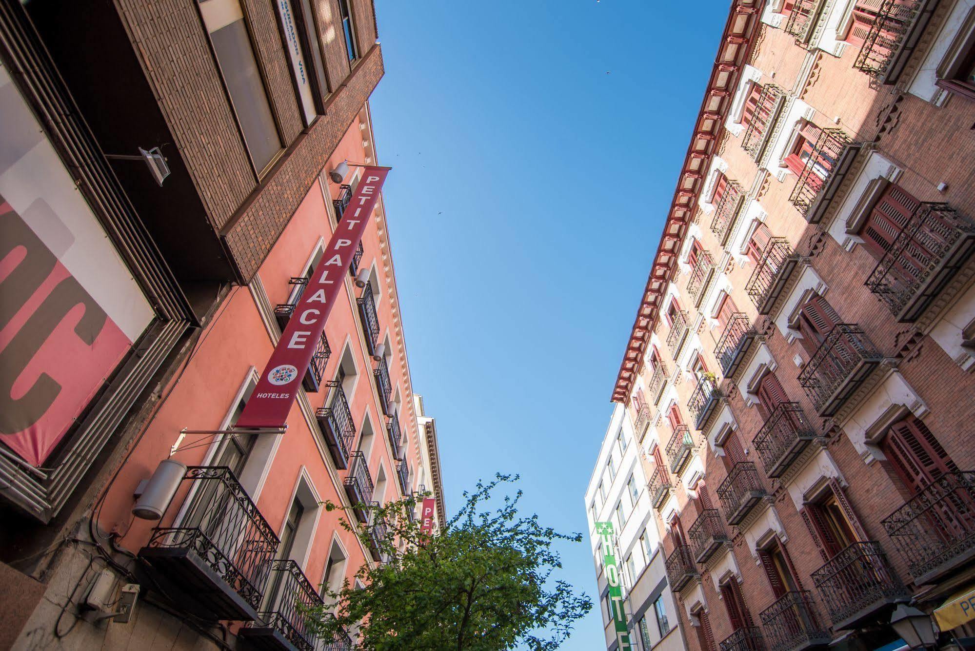 Petit Palace Tres Cruces Hotel Madrid