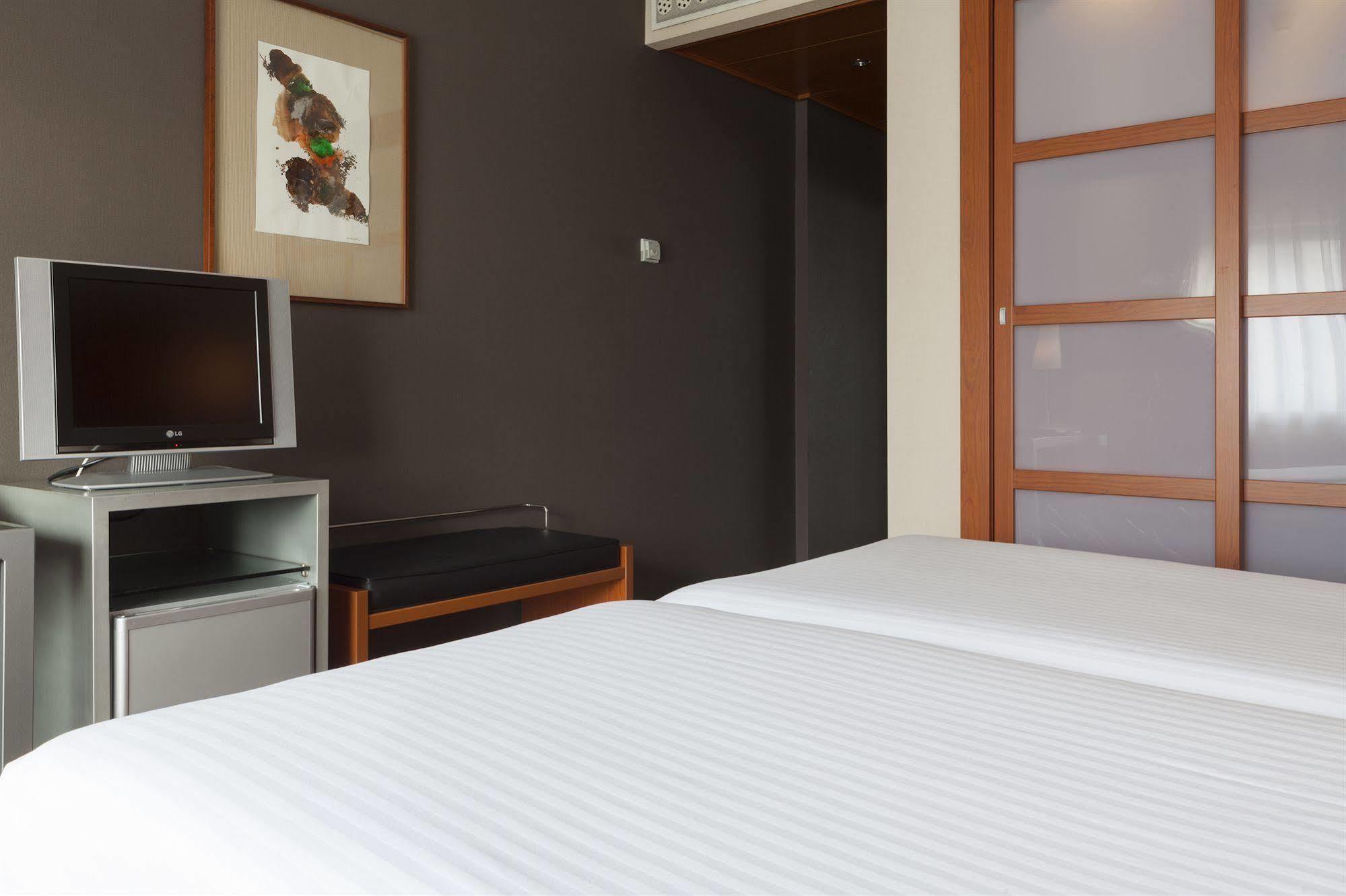 Ac Aravaca By Marriott Madrid