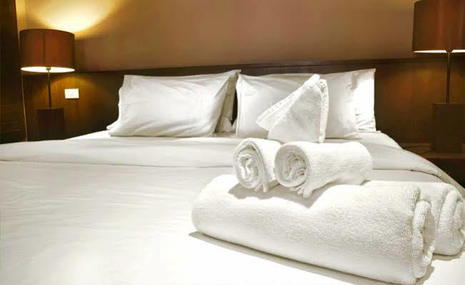 Goya 75 Apartahotel