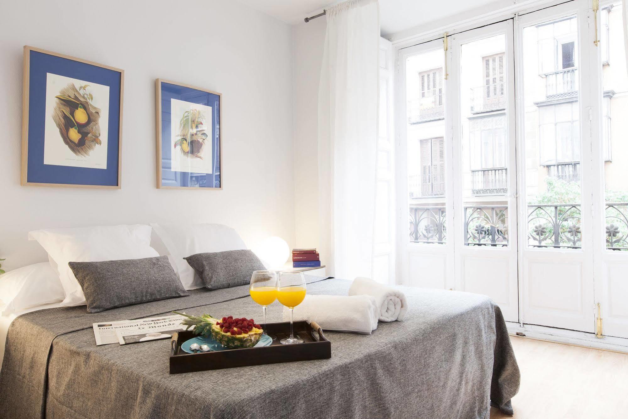 Apartamento Aspasios Calle Mayor Madrid