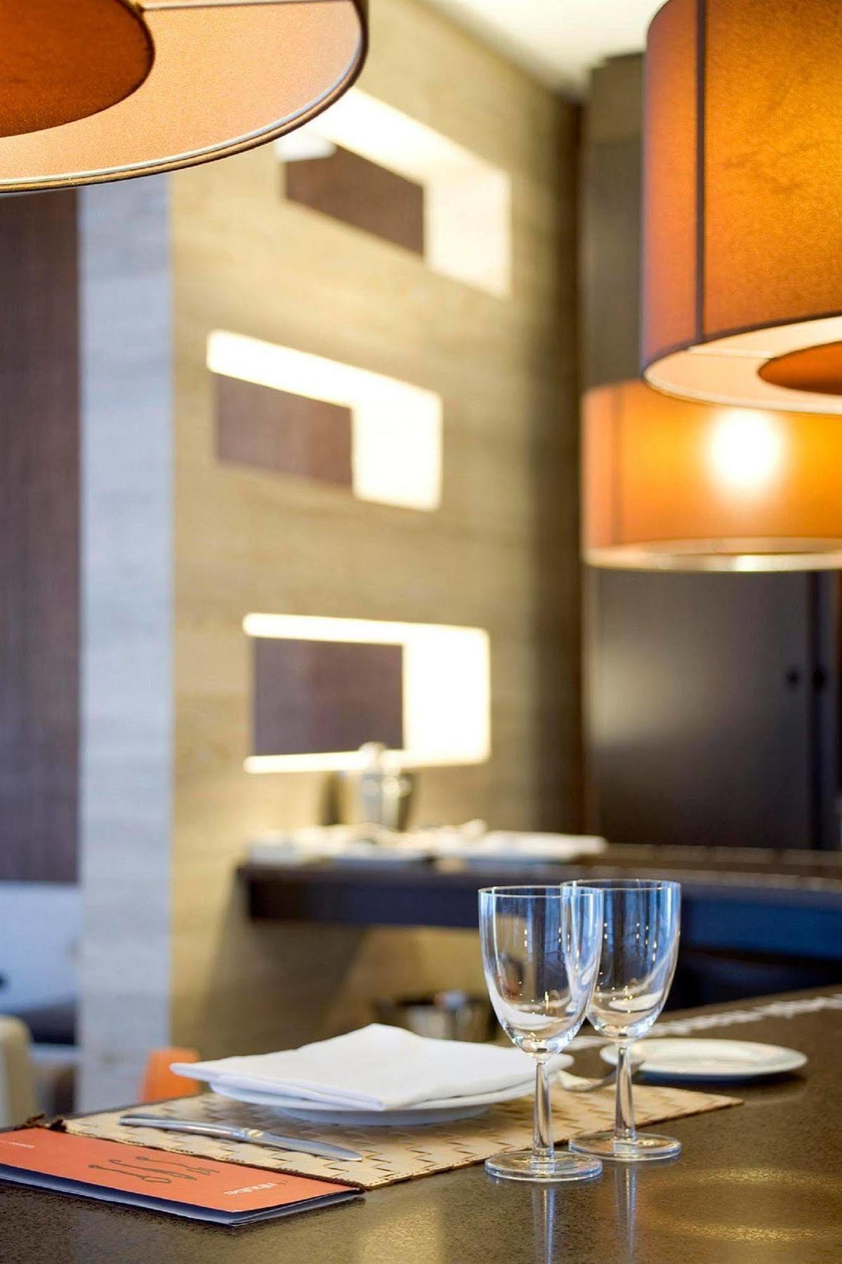 Nh Sur Hotel