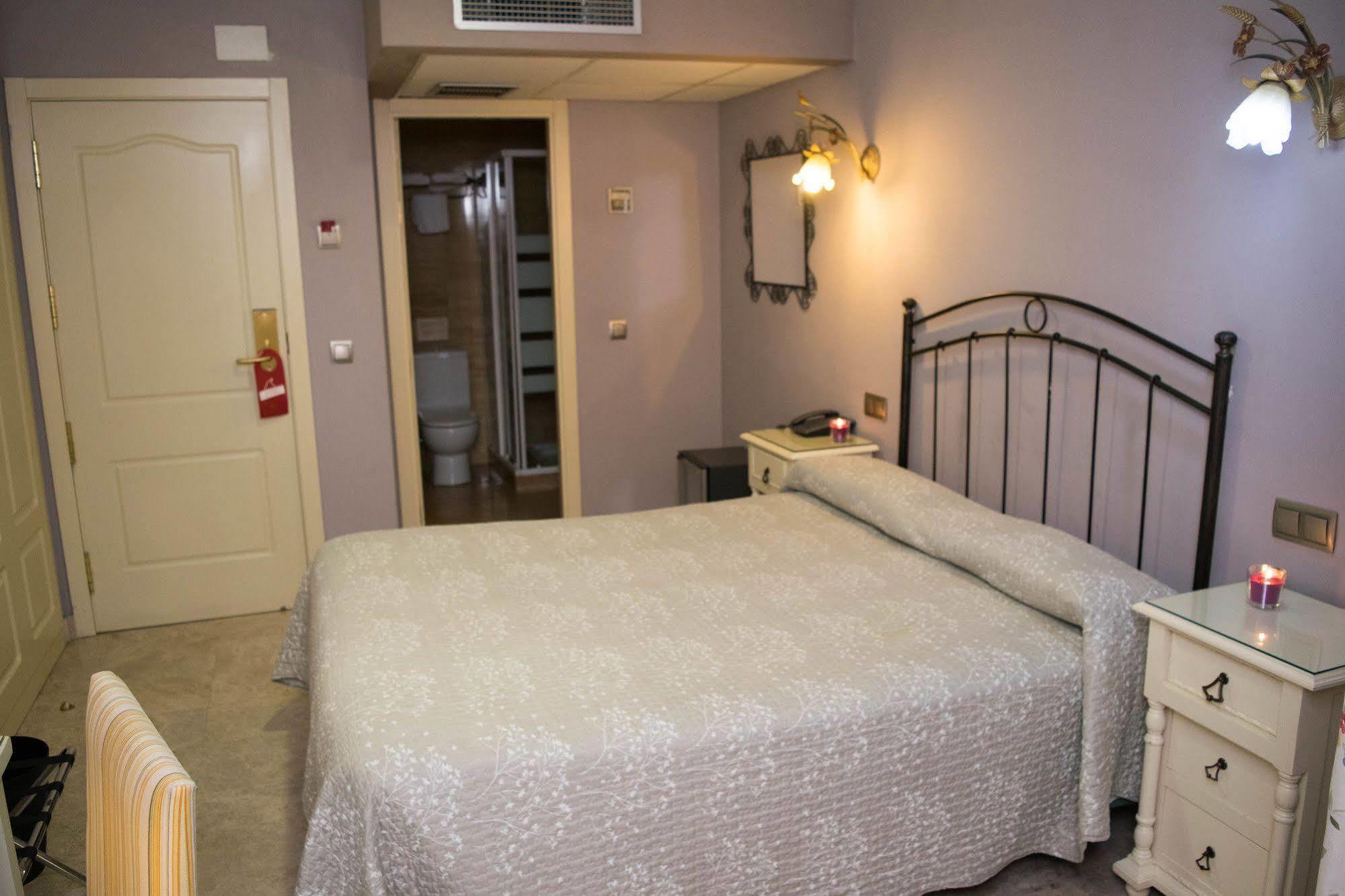 Hotel Caballero Errante 3*