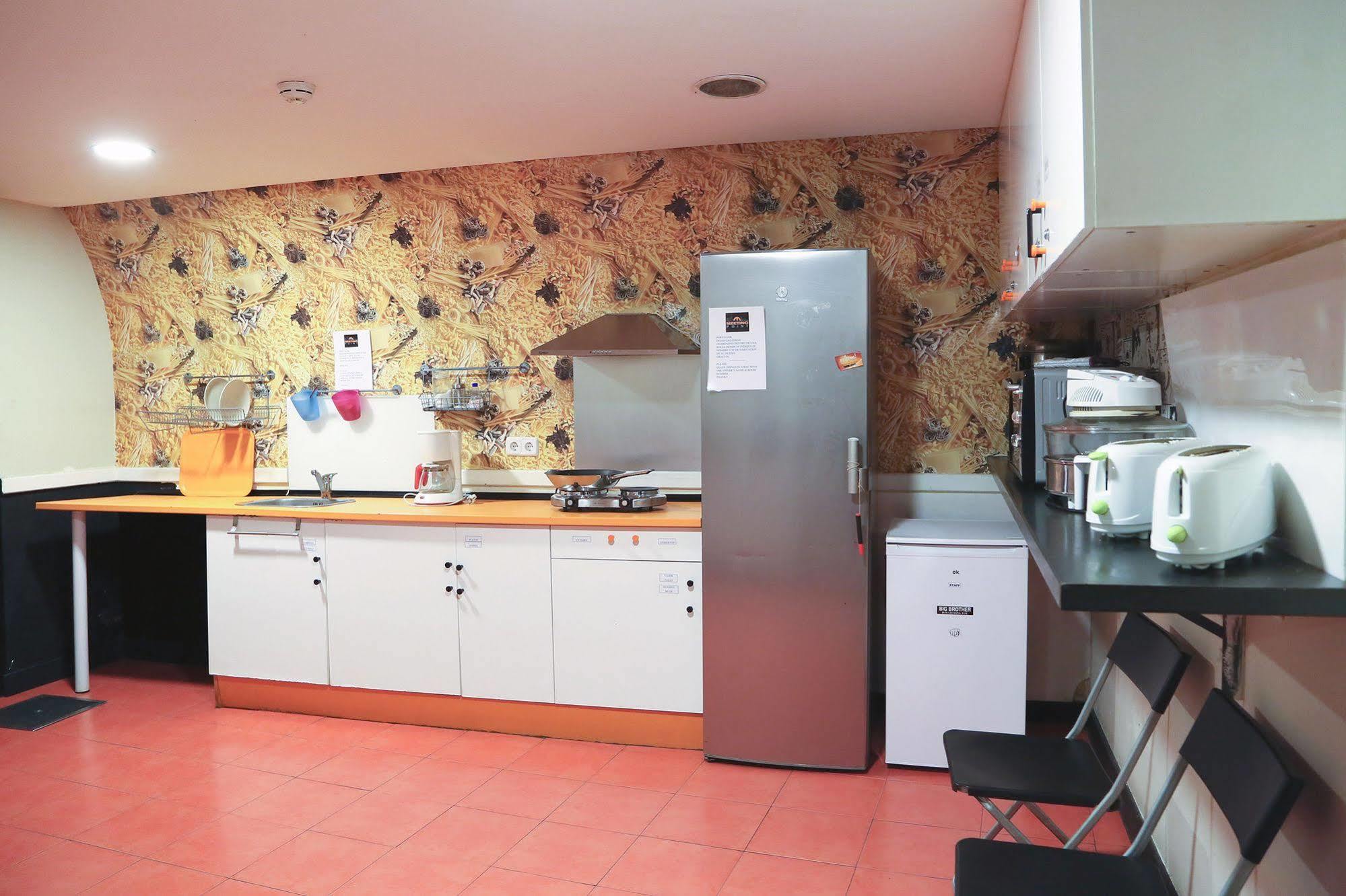 Meetingpoint Hostal