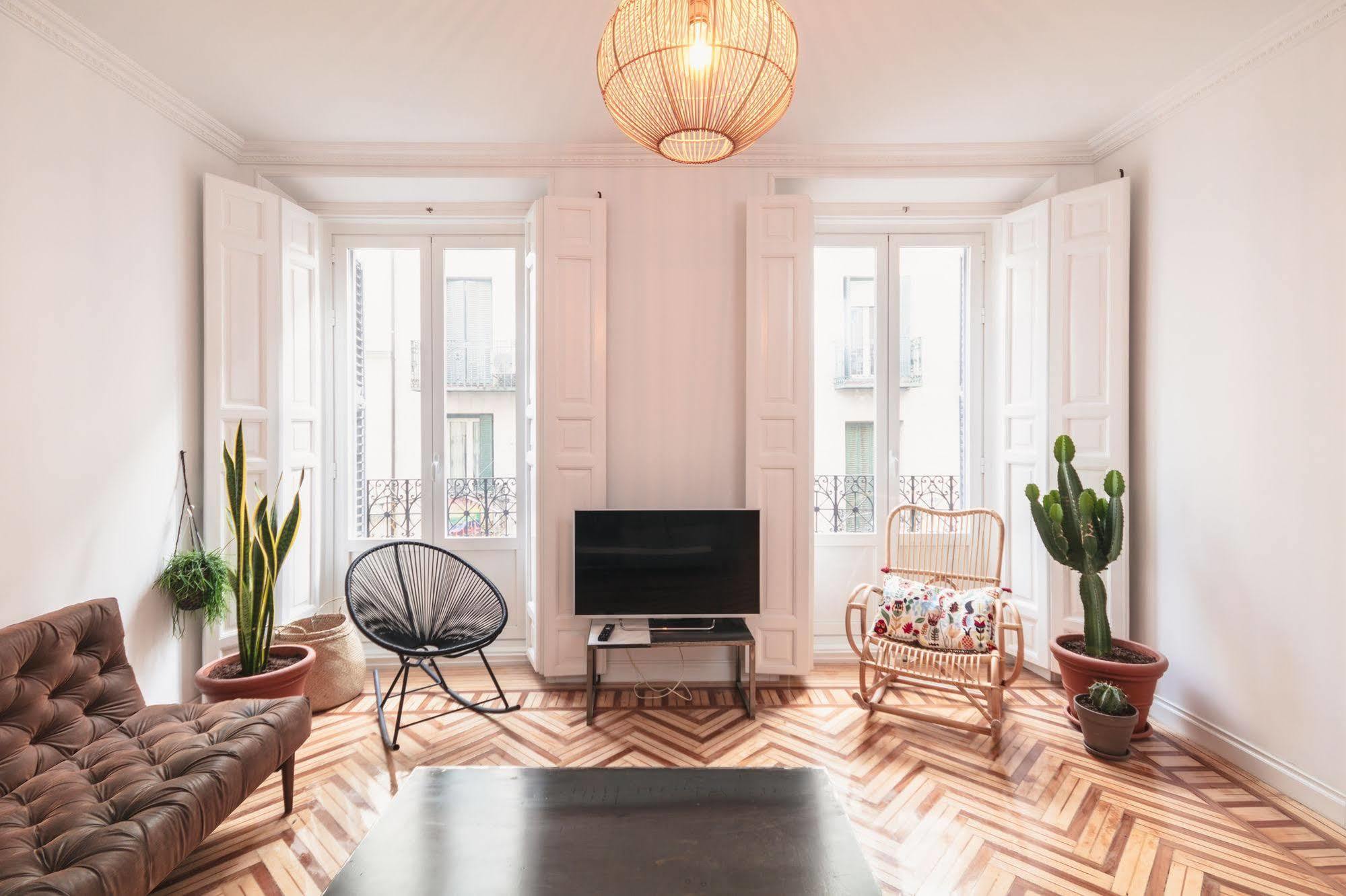 Pyr Select Fuencarral Apartamento
