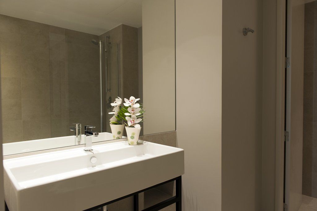 Mh Apartahotel Madrid