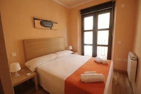 Km1 Tirso De Molina Hotel Madrid