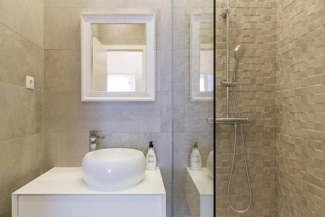 Apartamento Marvelous Of 3 Bedrooms Near La Latina By Batuecas Madrid