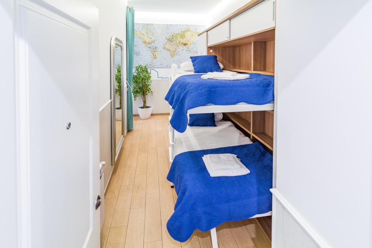 Apartment Plaza Del Callao Ii *