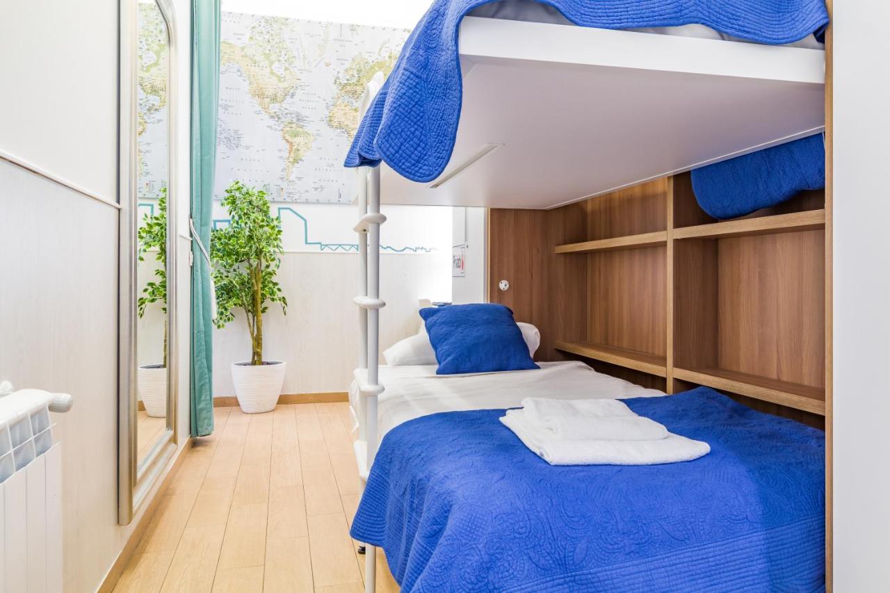 Plaza Del Callao Ii Apartment *