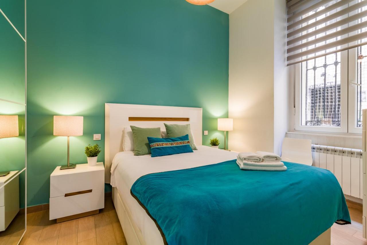 Plaza Del Callao Ii Apartment *
