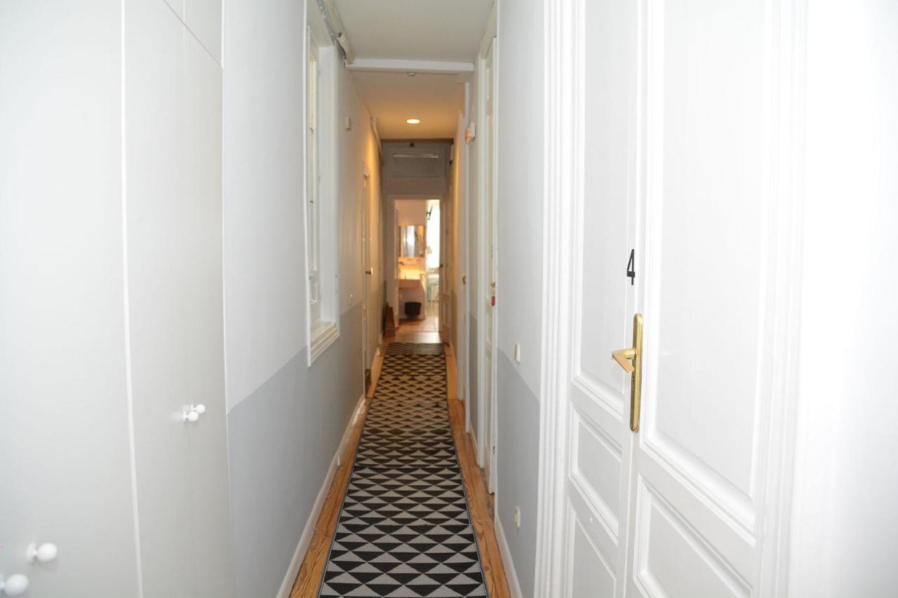 Alvaro Residencia 3* Madrid