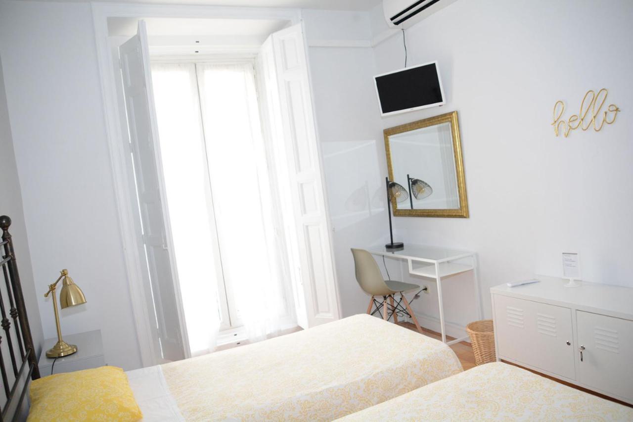 Alvaro Residencia Pensión Madrid