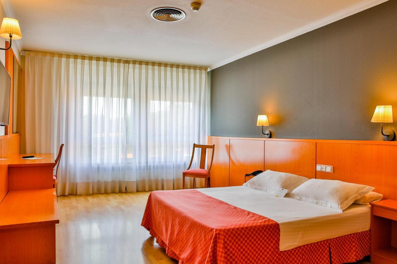 Ap Airport Hotel 3*