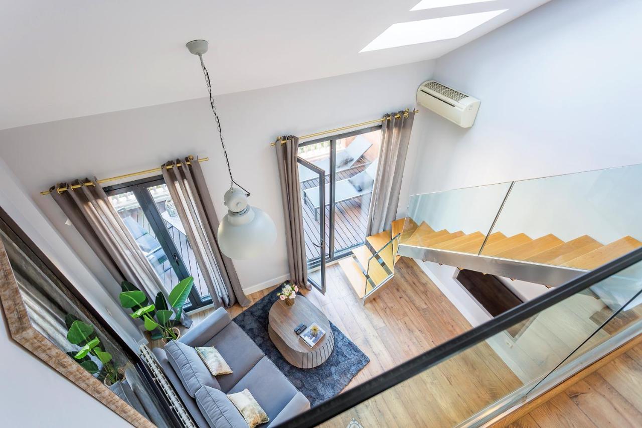 Retiro Luxury Penthouse, By Presidence *