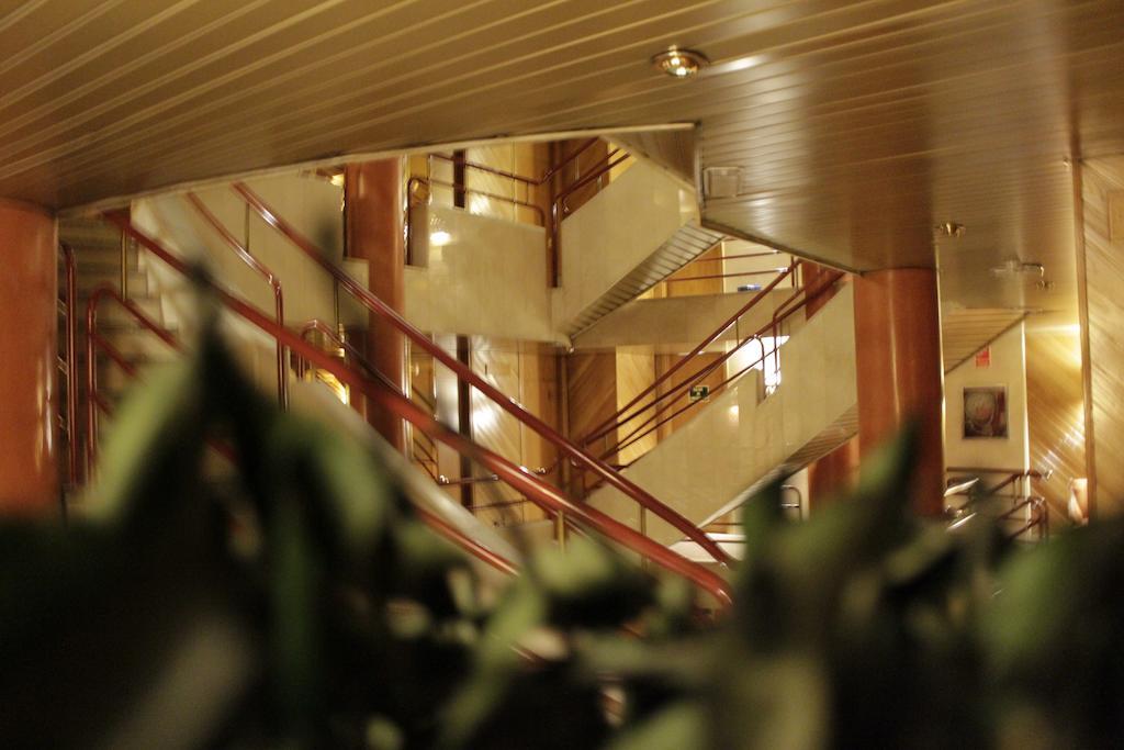 Aparto-hotel Rosales 3*