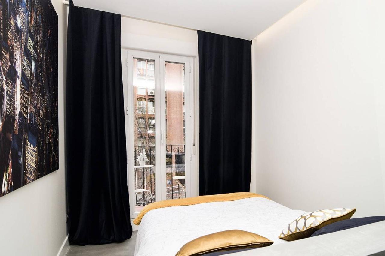 Modern In Embajadores Street By Batuecas Apartamento *