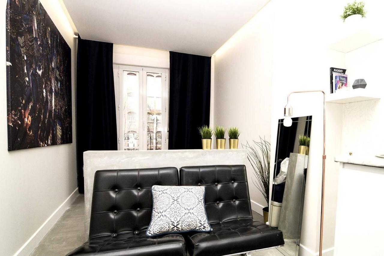 Modern In Embajadores Street By Batuecas Apartamento