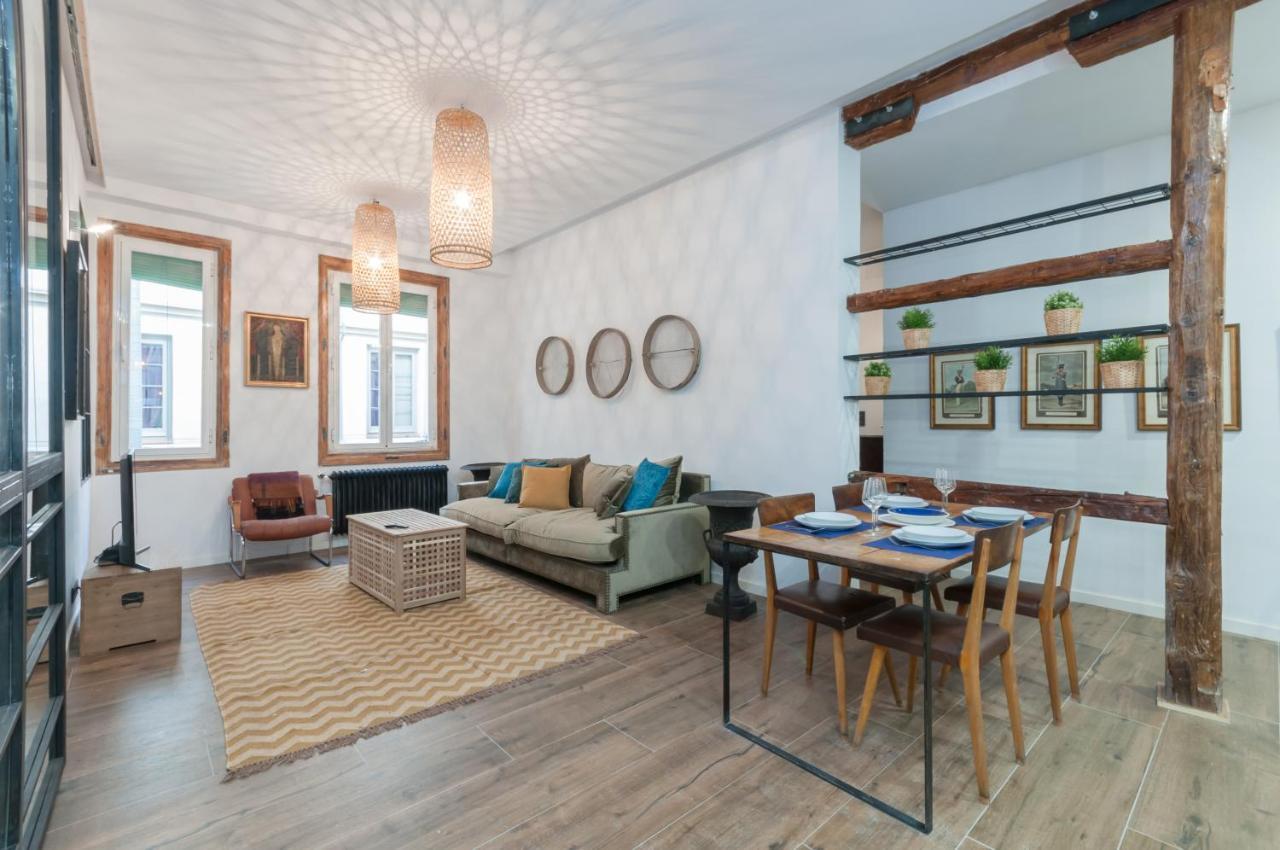 Plaza De La Luna Apartamento