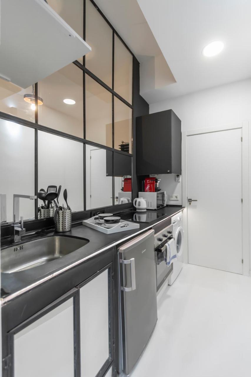 Apartamento Plaza De La Luna Madrid