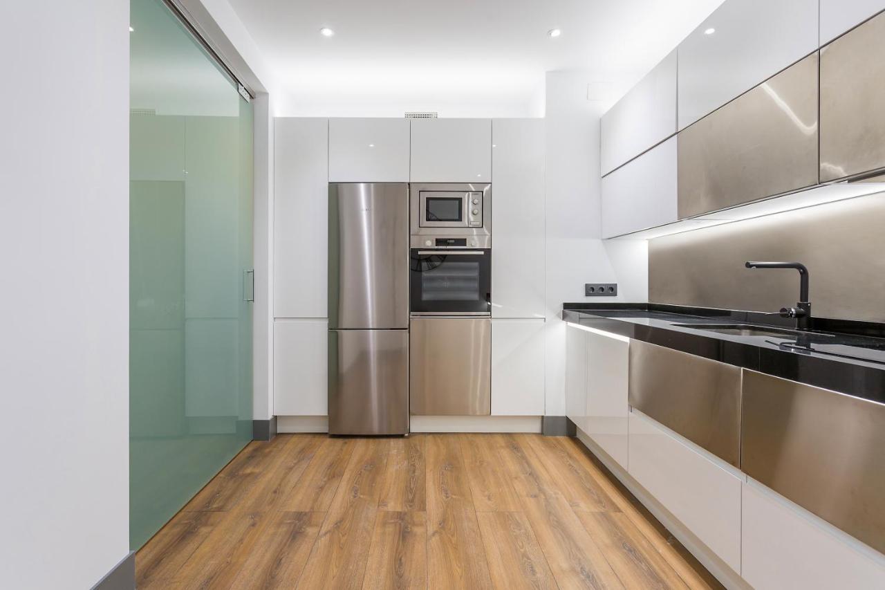 Jorge Juan Luxury, By Presidence