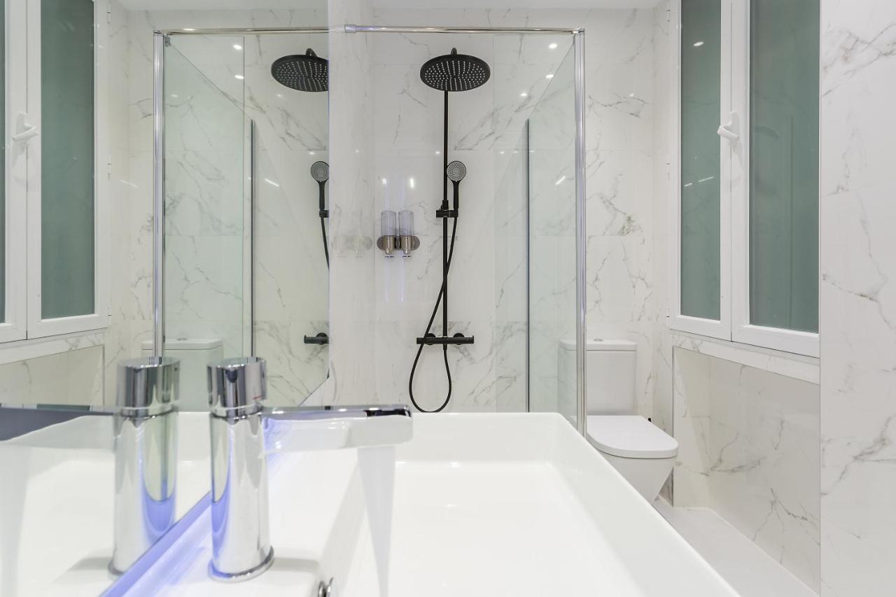 Jorge Juan Luxury, By Presidence