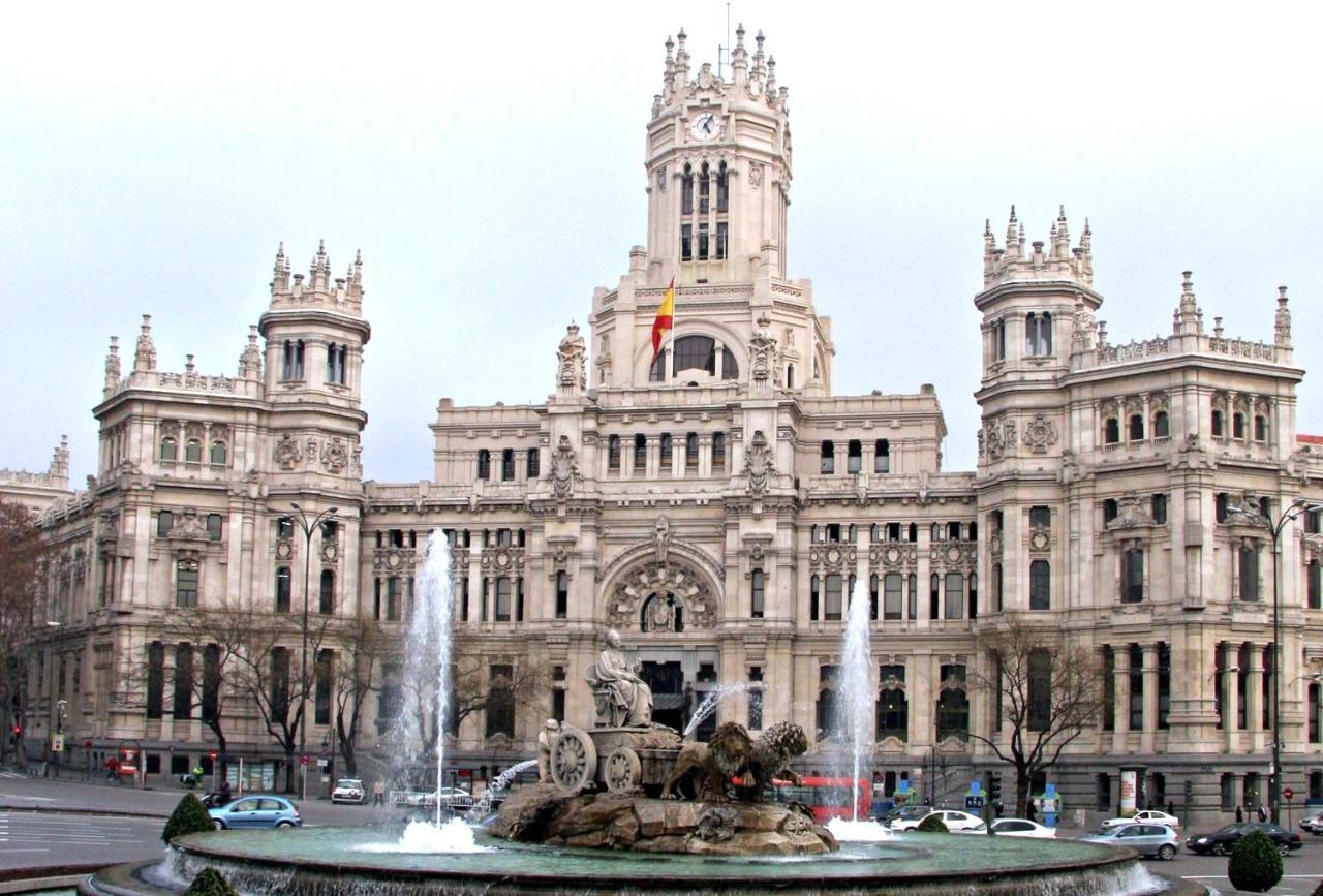 Suites Cibeles Apartamento Madrid